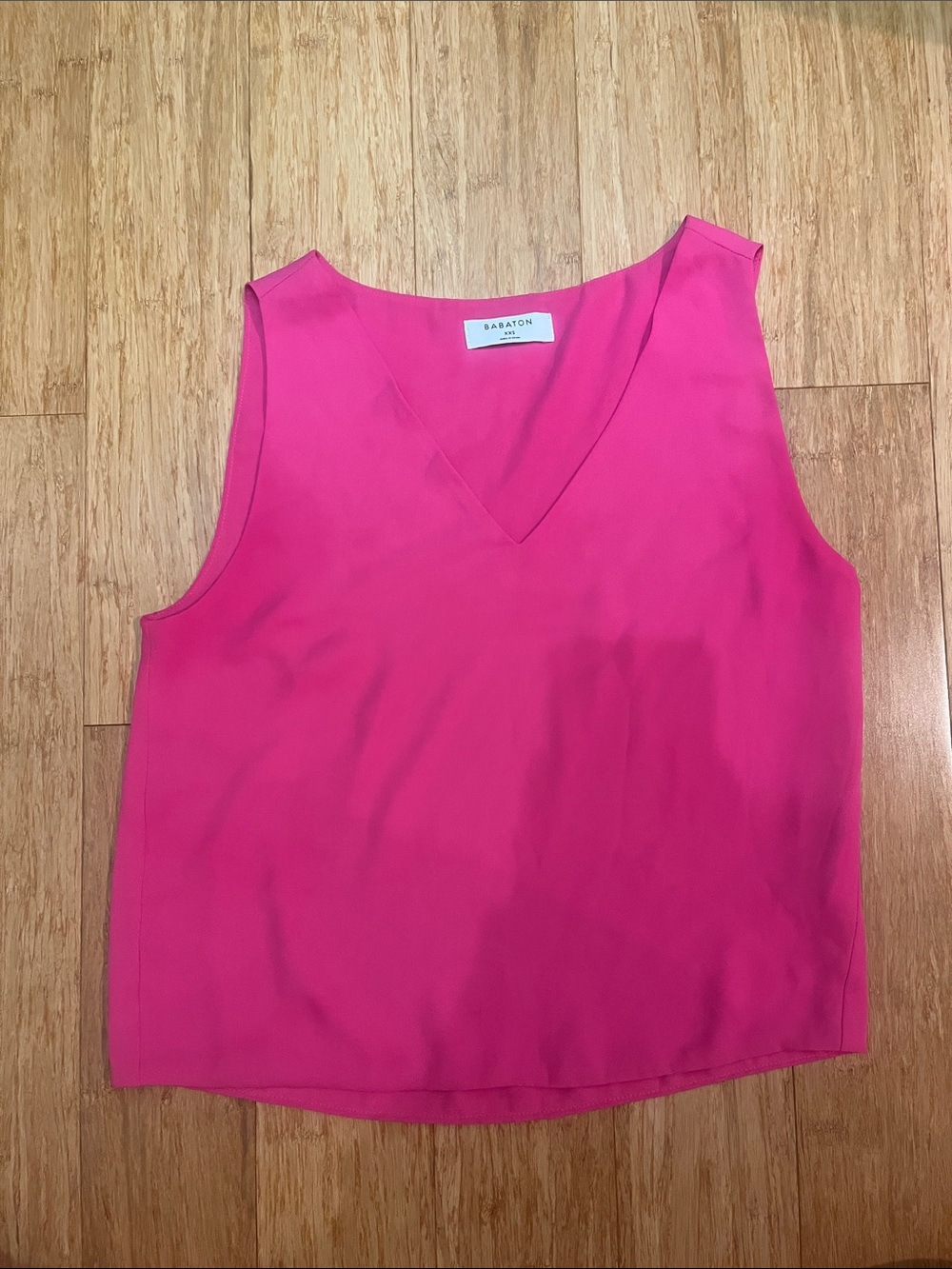 Aritzia babaton Pink V-Neck Sleeveless Top